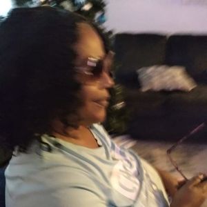 Meet your Posher, Alice